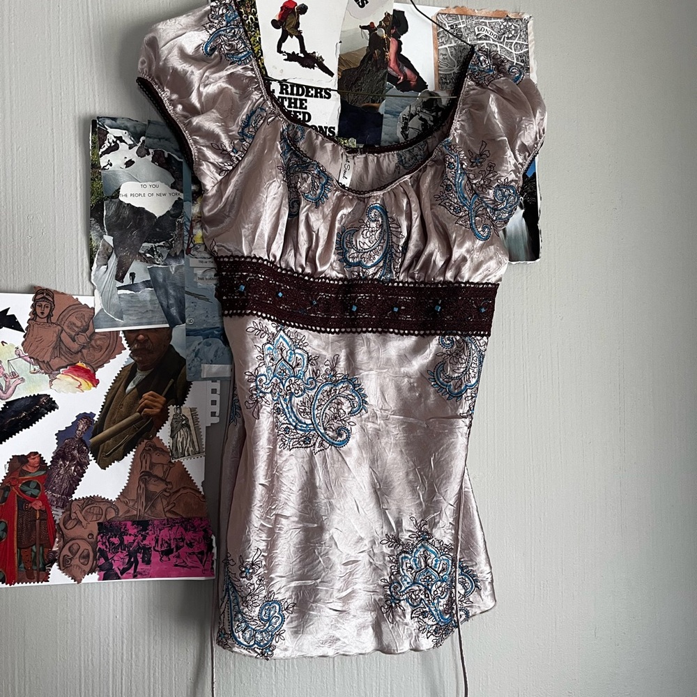 💗SOLD💗Heart Soul Women's Blouse with Blue and Brown Accents